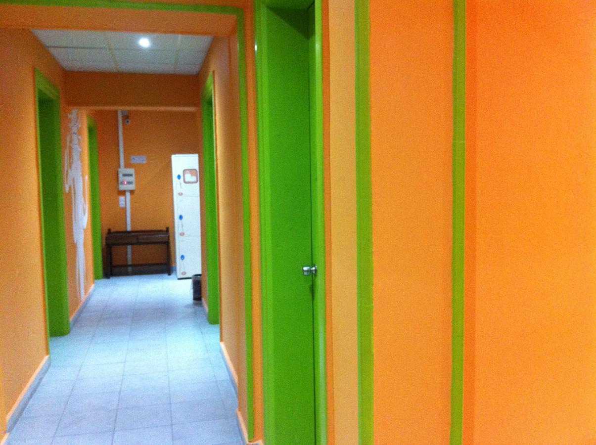 Zeus Hostel Athènes Extérieur photo