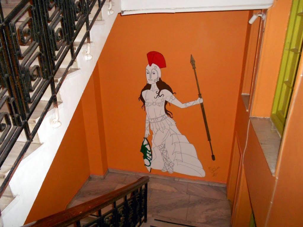 Zeus Hostel Athènes Extérieur photo